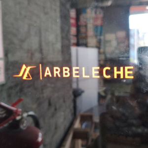 Autoadhesivo reflectivo en plotter